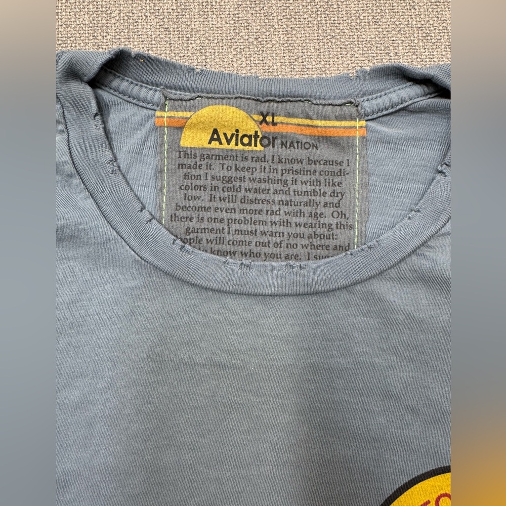 Aviator Nation charcoal gray tee with design.  Size XL. - Picture 2 of 6